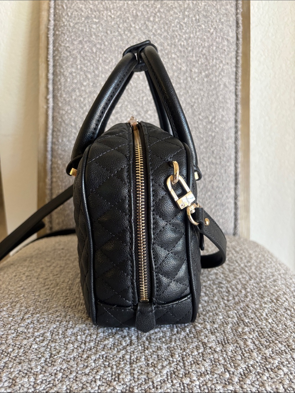Guess Atabey Quilted Box Satchel Bag w/ Detachable Adjustable Strap New - Picture 9 of 16
